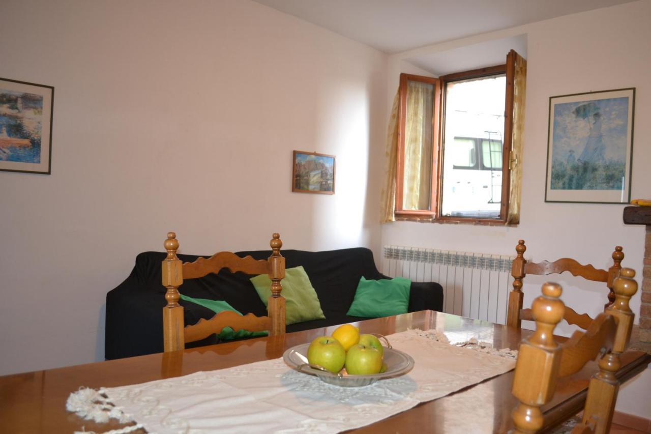Appartamento La Chiusa Monticiano Esterno foto