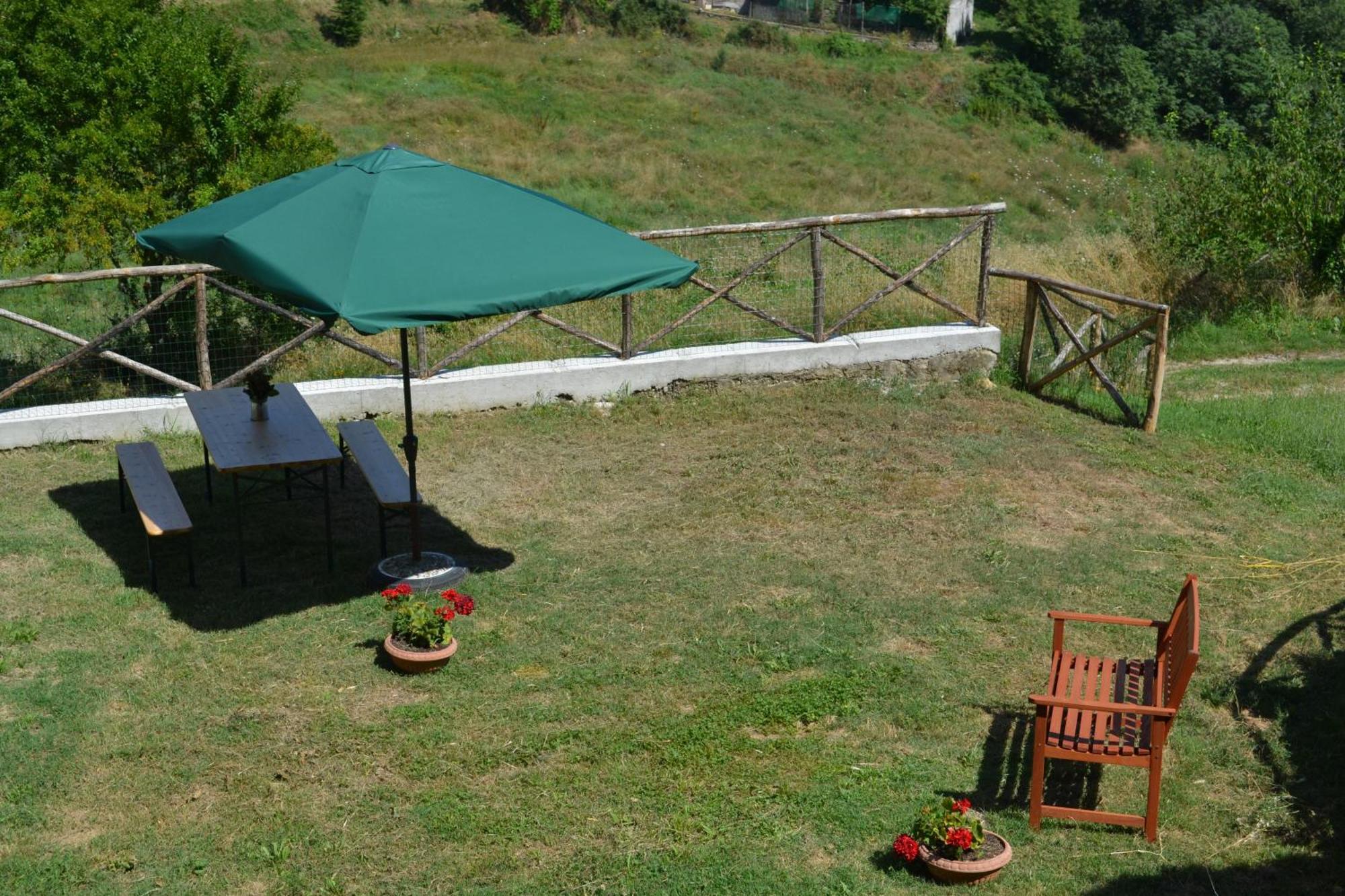 Appartamento La Chiusa Monticiano Esterno foto